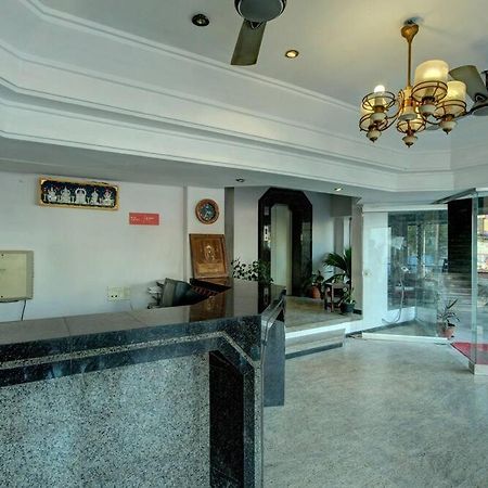 Hotel Padmam Madurai Ngoại thất bức ảnh