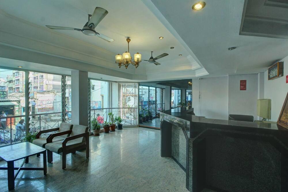 Hotel Padmam Madurai Ngoại thất bức ảnh