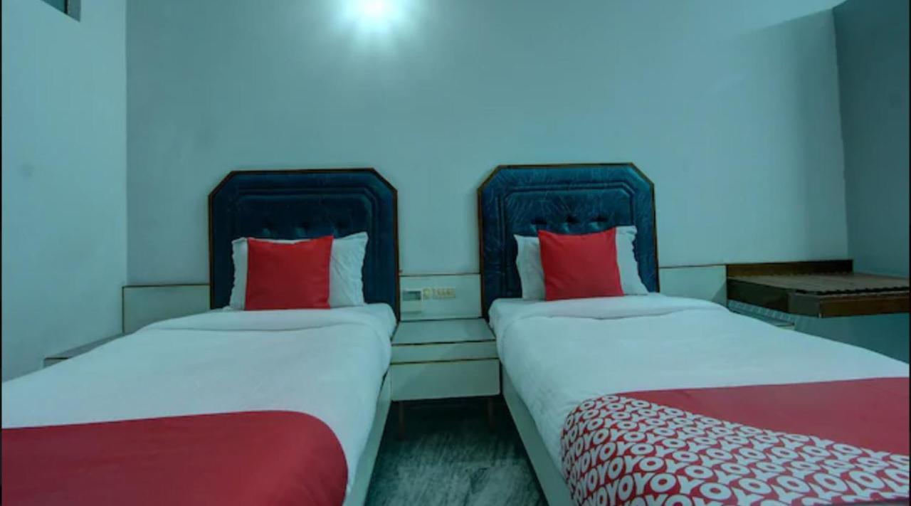 Hotel Padmam Madurai Ngoại thất bức ảnh