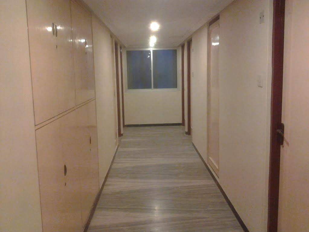 Hotel Padmam Madurai Ngoại thất bức ảnh