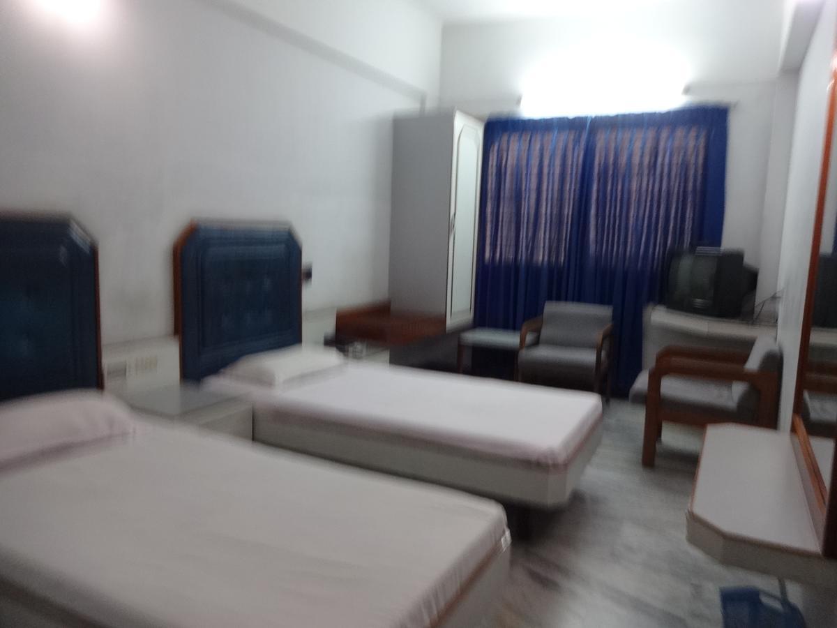 Hotel Padmam Madurai Ngoại thất bức ảnh